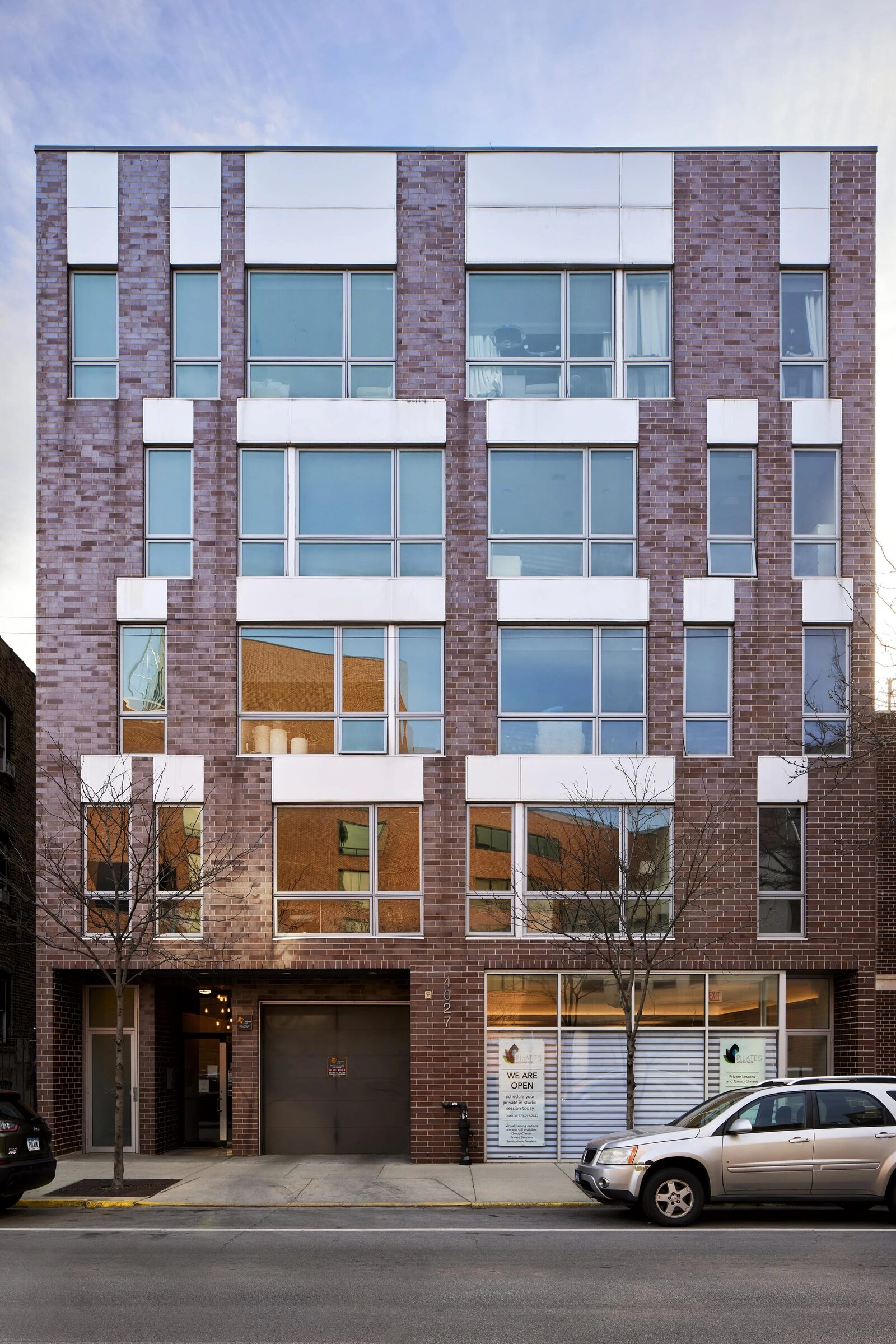 4027 N Broadway — 20-unit mixed-use rental property in Chicago